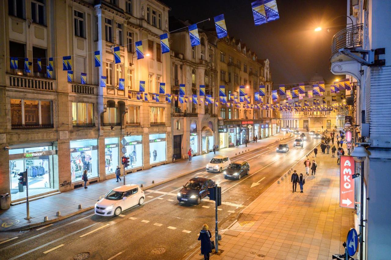 Megapolis Main Street Suites Sarajevo Exteriör bild